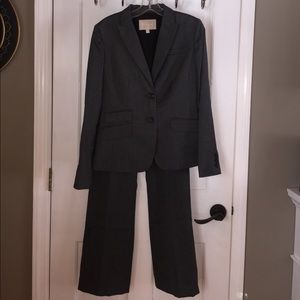 Banana republic suit